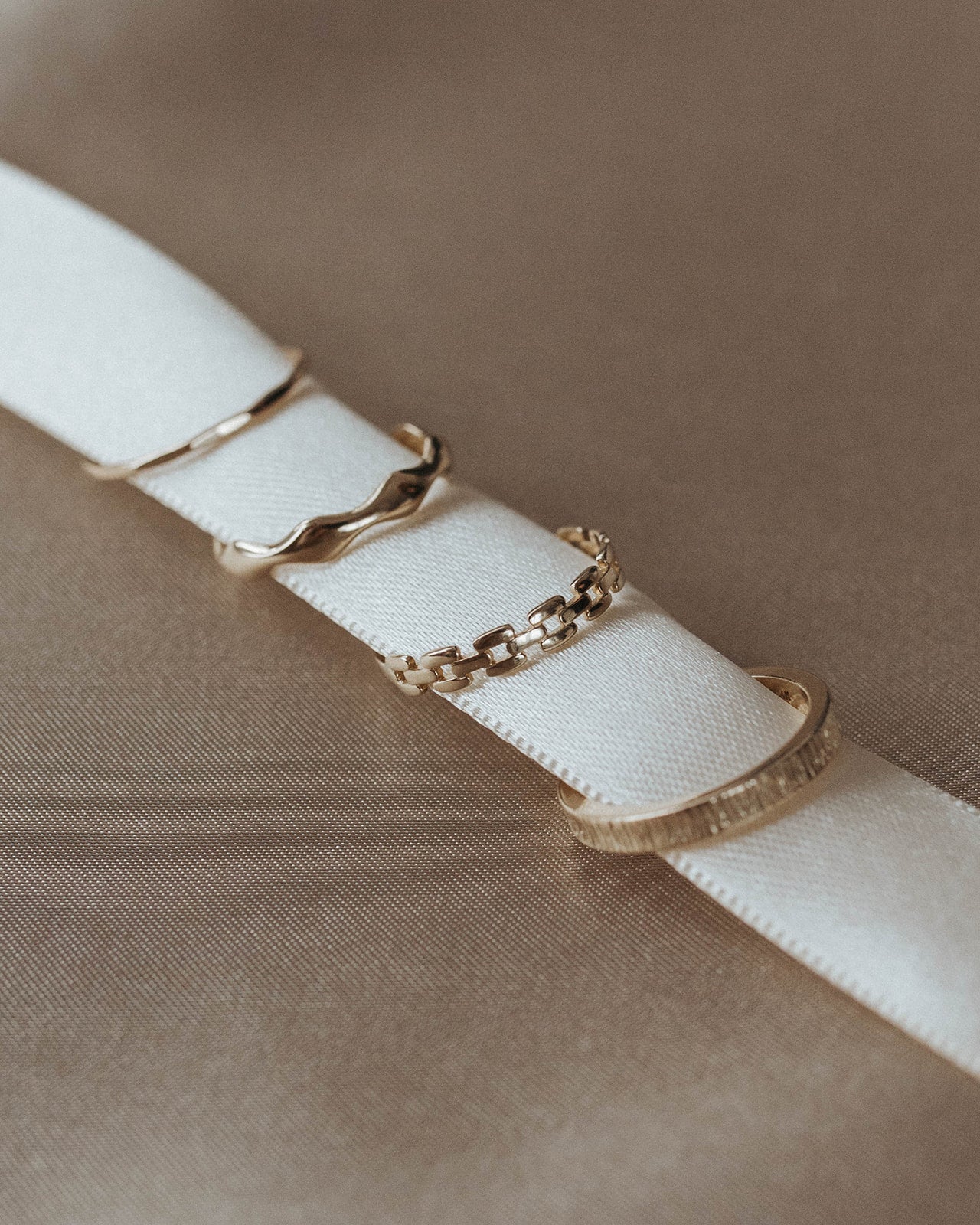 Daniella | Square Chain Ring