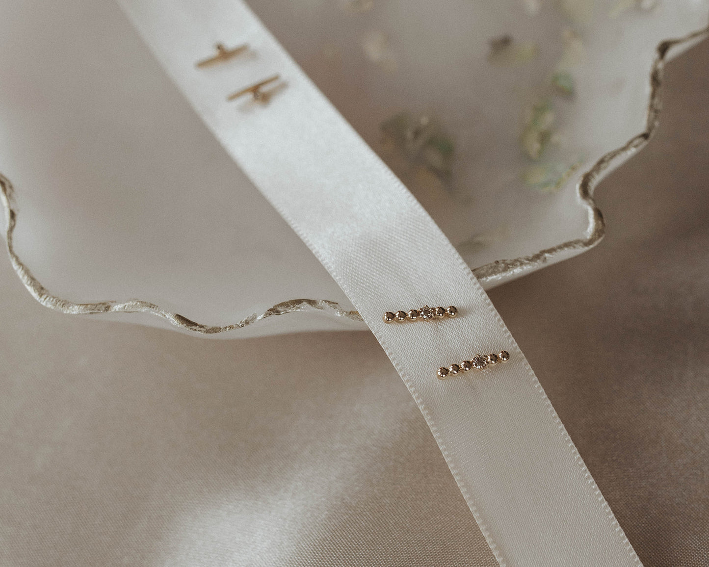 Sadie | Diamond Round Bar Earrings