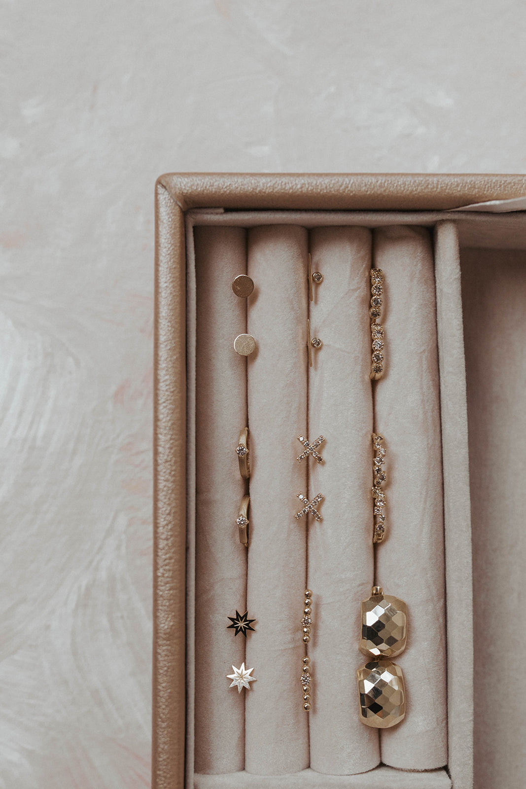 Sadie | Diamond Round Bar Earrings